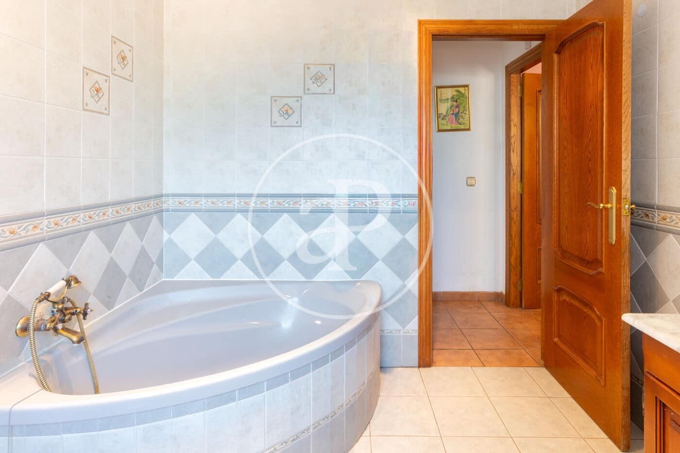 6 soveværelse Villa til salg i Chiva - € 410.000 (Ref: 9271494)