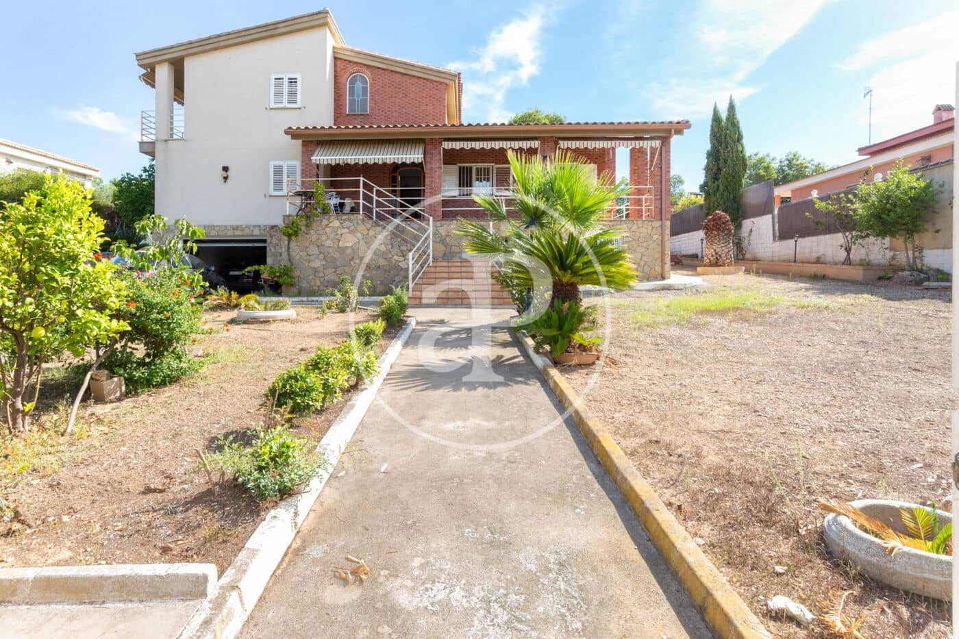 6 soveværelse Villa til salg i Chiva - € 410.000 (Ref: 9271494)