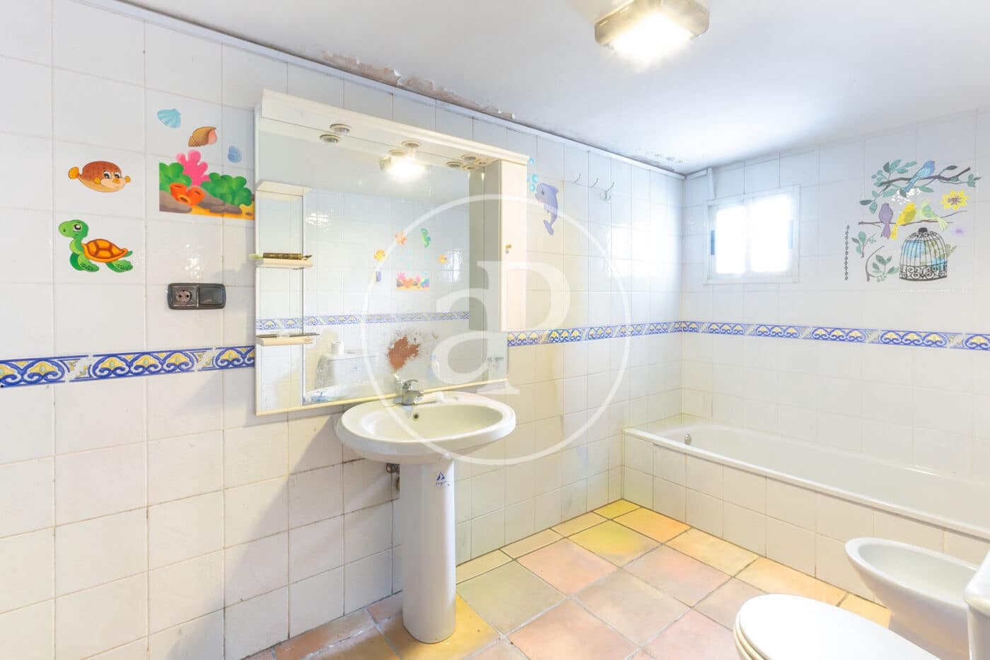 6 soveværelse Villa til salg i Chiva - € 410.000 (Ref: 9271494)