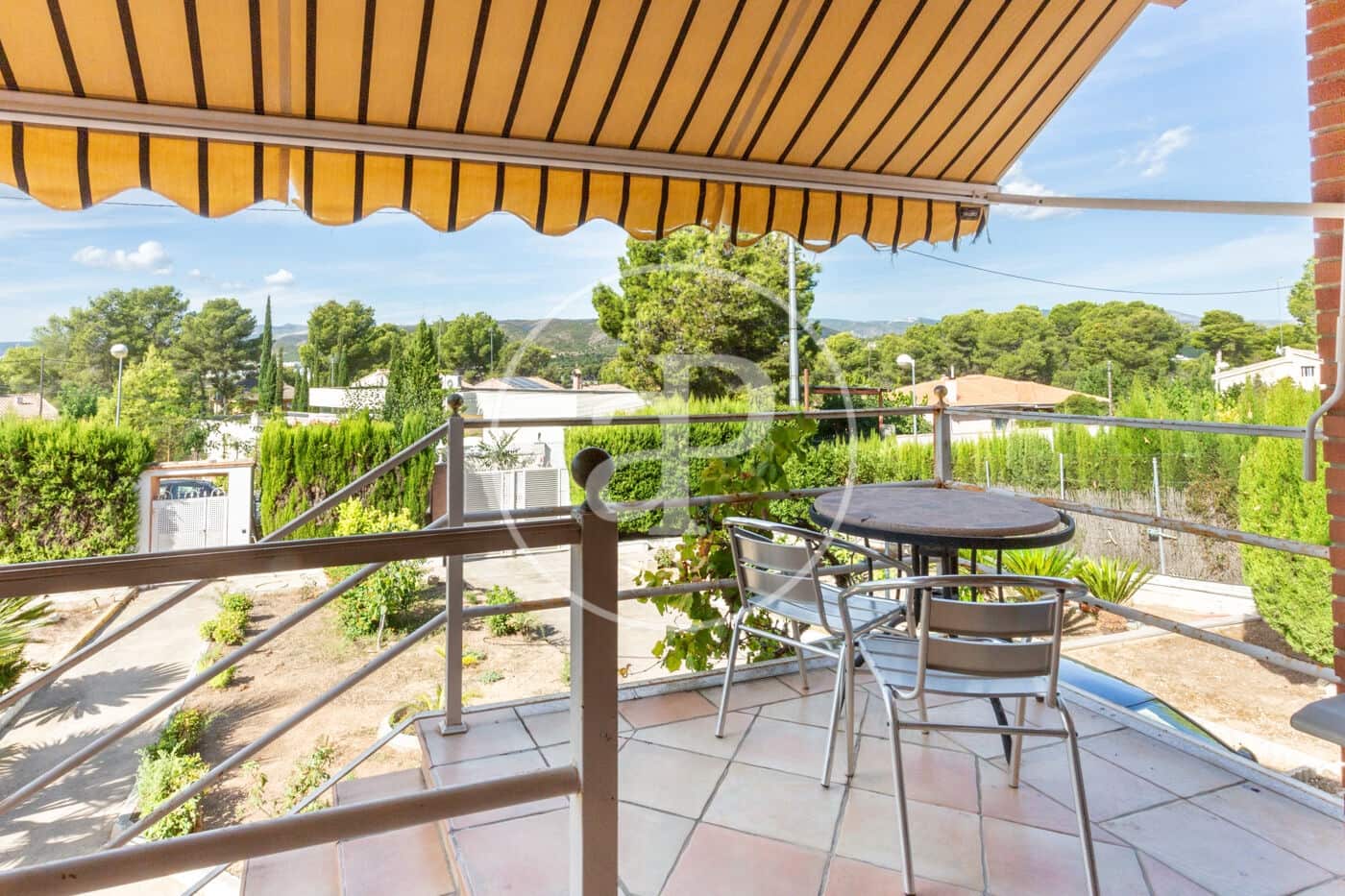 6 soveværelse Villa til salg i Chiva - € 410.000 (Ref: 9271494)