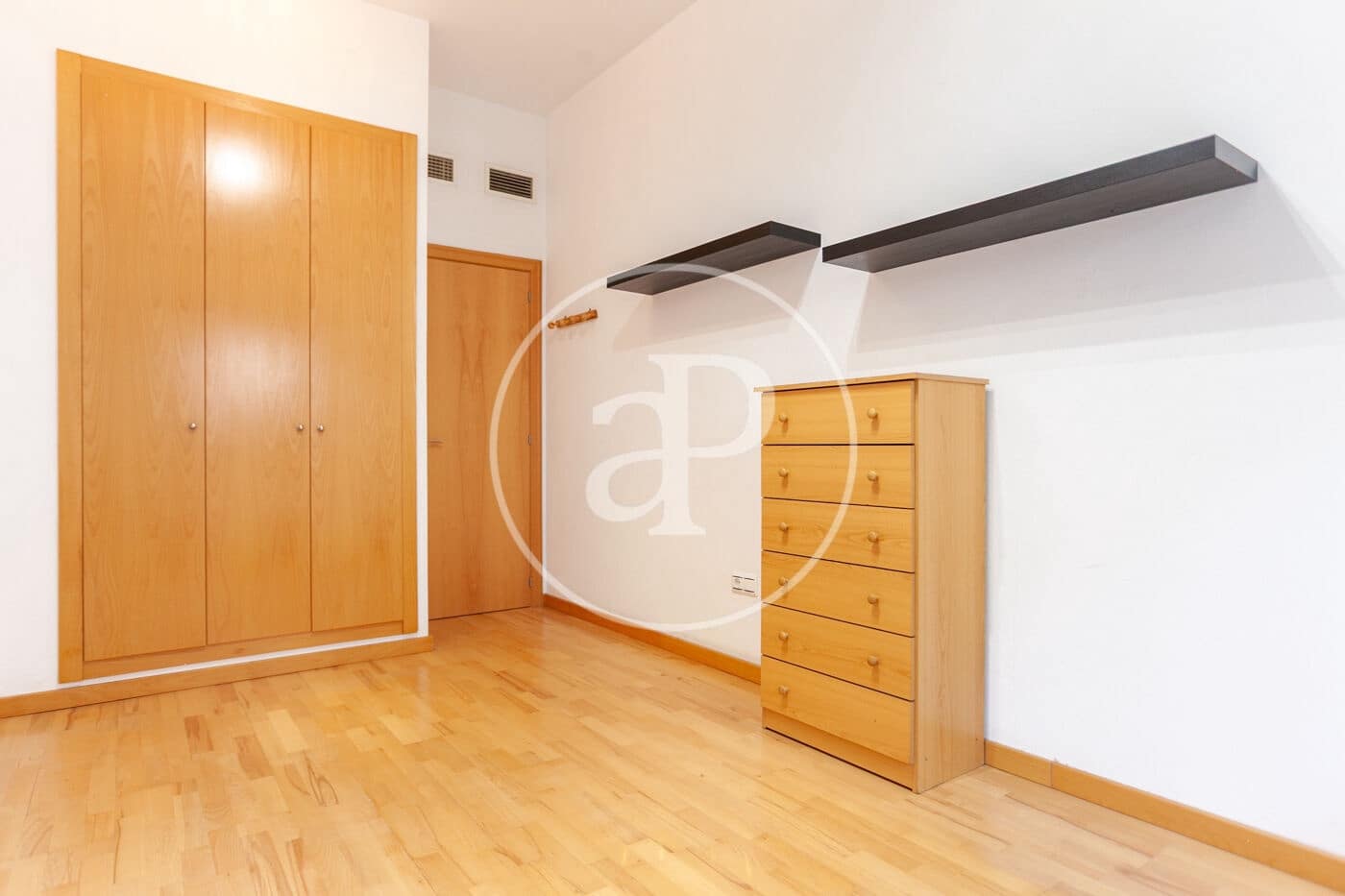 2 soveværelse Lejlighed til salg i Riba-roja de Turia med swimmingpool - € 250.000 (Ref: 9272691)