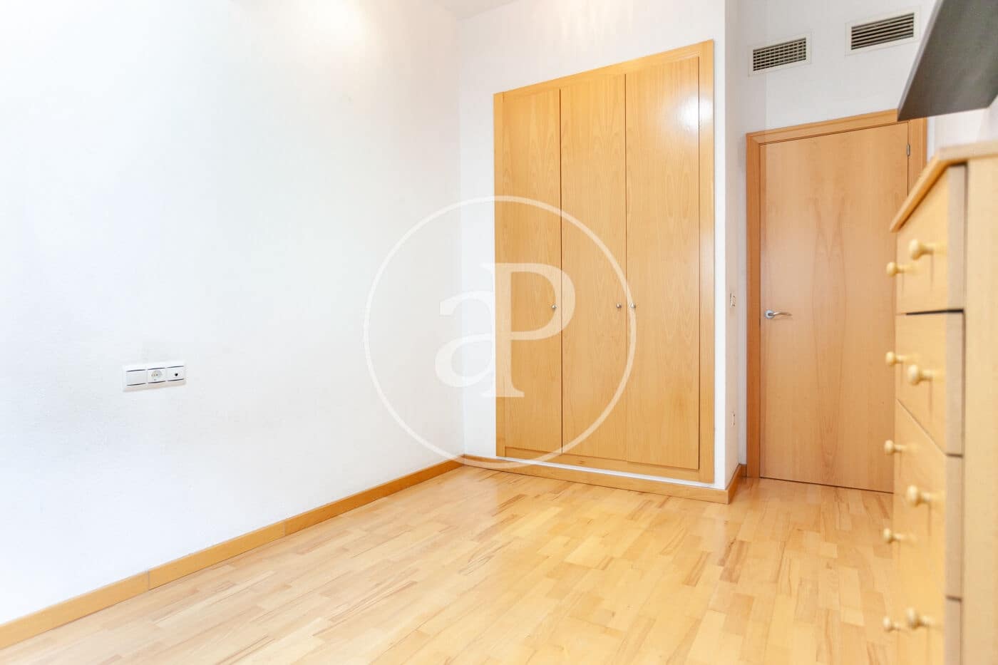 2 soveværelse Lejlighed til salg i Riba-roja de Turia med swimmingpool - € 250.000 (Ref: 9272691)