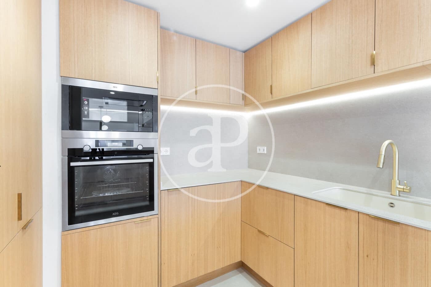 3 makuuhuone Huoneisto myytävänä paikassa Valencia kaupunki - 750 000 € (Ref: 9276407)