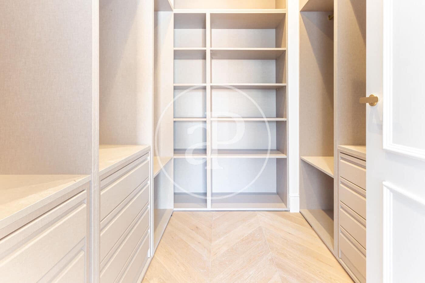 3 makuuhuone Huoneisto myytävänä paikassa Valencia kaupunki - 750 000 € (Ref: 9276407)