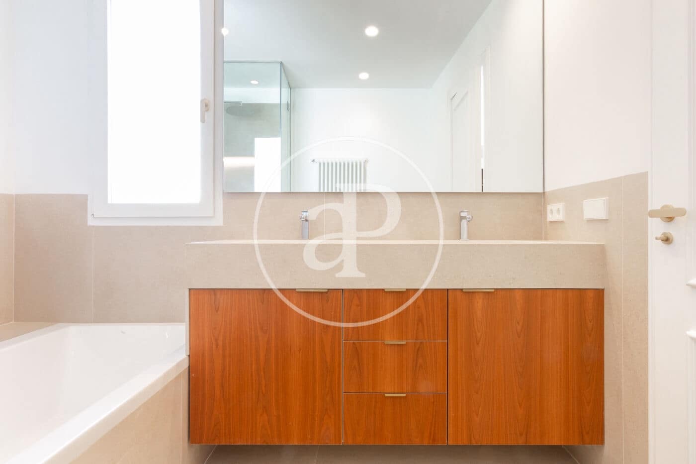 3 makuuhuone Huoneisto myytävänä paikassa Valencia kaupunki - 750 000 € (Ref: 9276407)