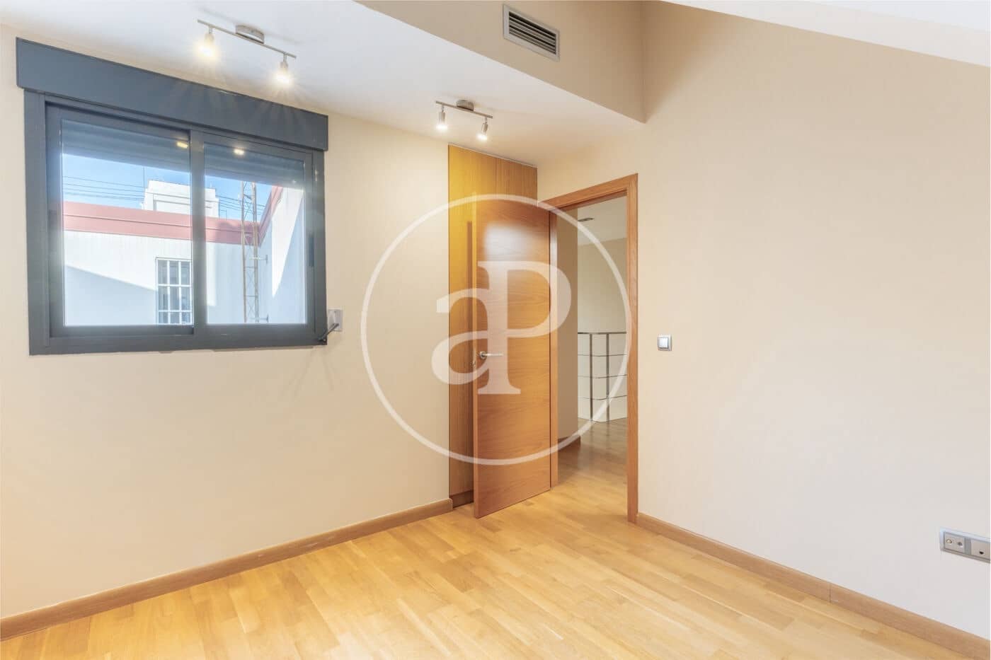 3 soveværelse Lejlighed til salg i Valencia by - € 1.050.000 (Ref: 9276409)