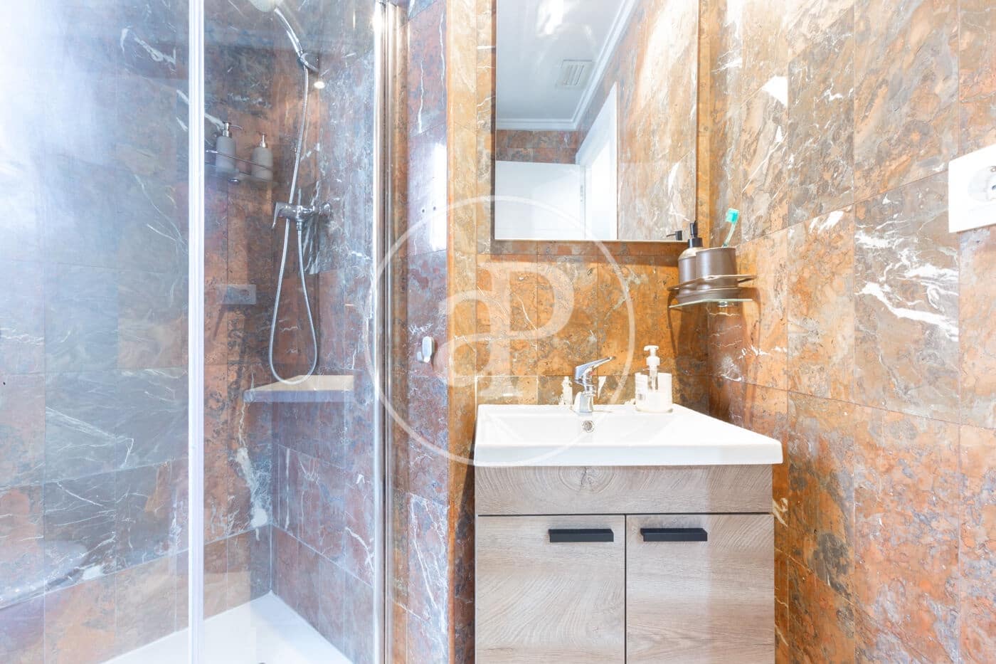 4 sovrum Lägenhet till salu i Valencia stad - 399 000 € (Ref: 9276410)