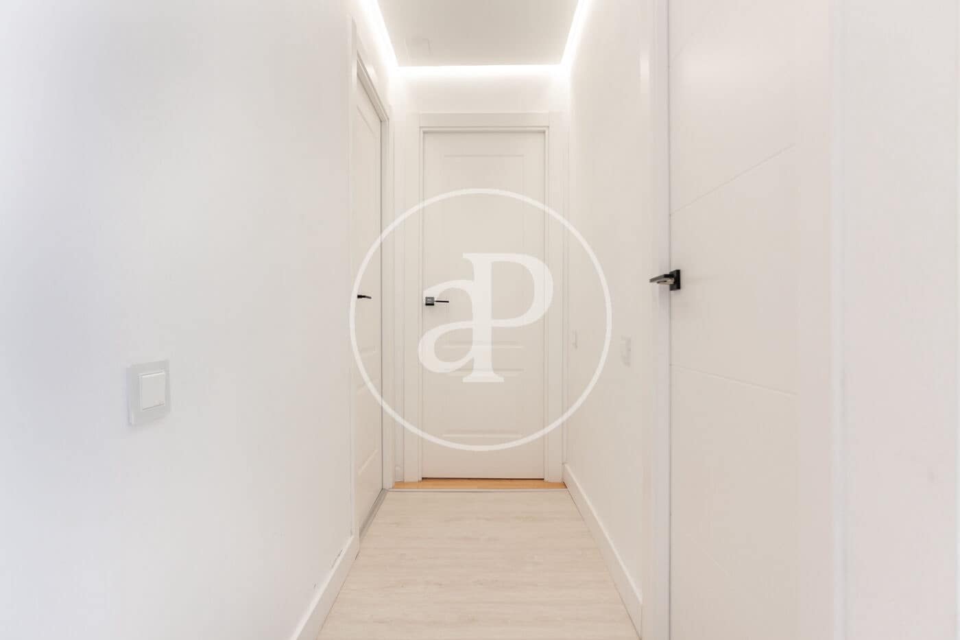 3 soveværelse Lejlighed til salg i Benidorm - € 700.000 (Ref: 9285560)