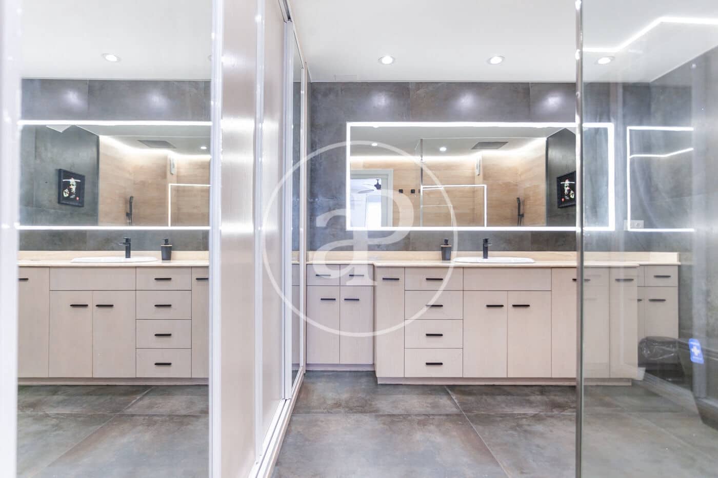 3 soveværelse Lejlighed til salg i Benidorm - € 700.000 (Ref: 9285560)