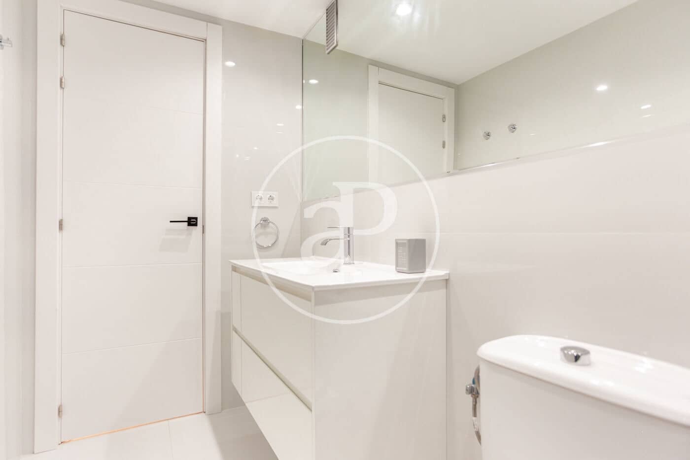 3 soveværelse Lejlighed til salg i Benidorm - € 700.000 (Ref: 9285560)