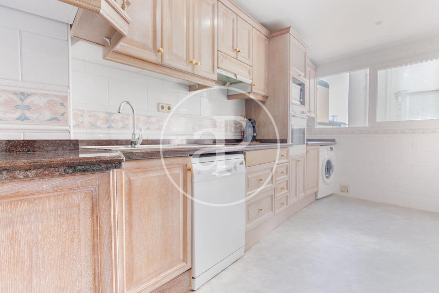 3 soveværelse Lejlighed til salg i Benidorm - € 700.000 (Ref: 9285560)