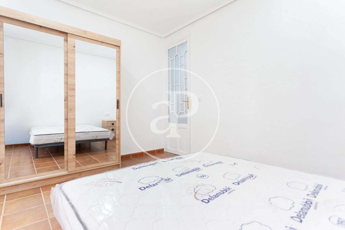 4 makuuhuone Huoneisto vuokrattavana paikassa Valencia kaupunki - 2 000 € (Ref: 9291679)