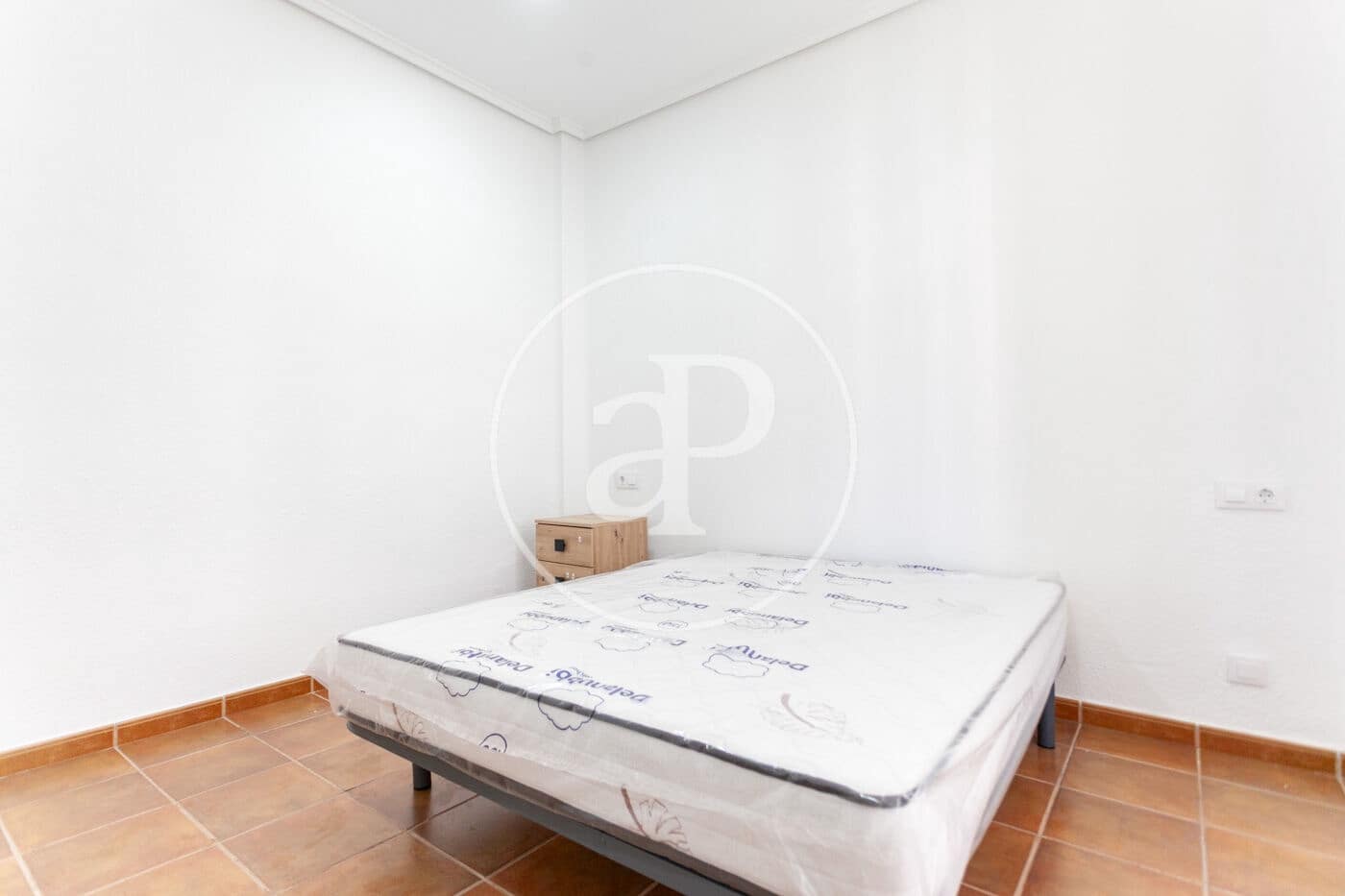 4 makuuhuone Huoneisto vuokrattavana paikassa Valencia kaupunki - 2 000 € (Ref: 9291679)