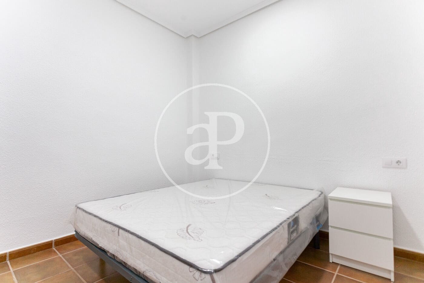 4 makuuhuone Huoneisto vuokrattavana paikassa Valencia kaupunki - 2 000 € (Ref: 9291679)