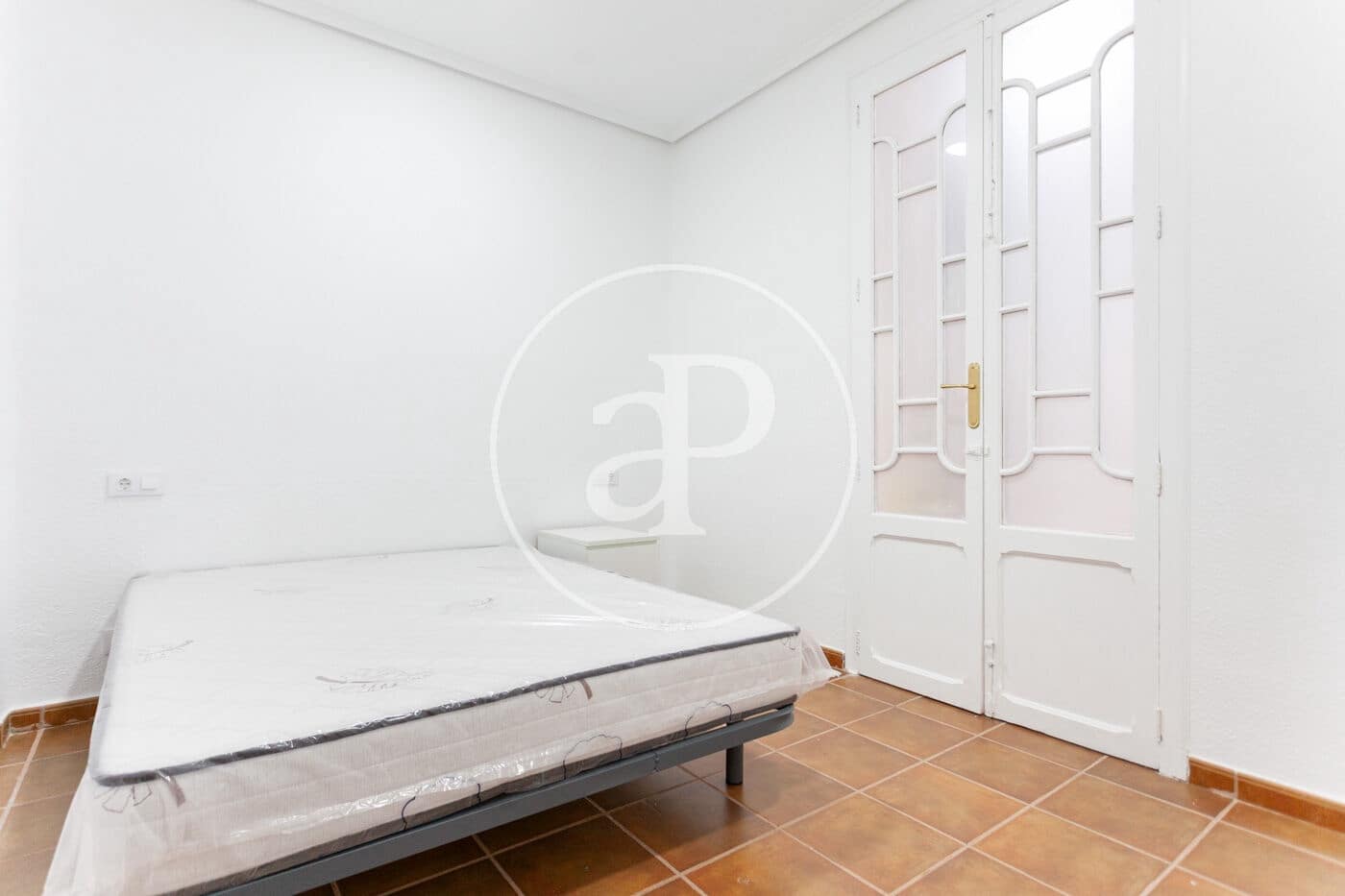 4 makuuhuone Huoneisto vuokrattavana paikassa Valencia kaupunki - 2 000 € (Ref: 9291679)