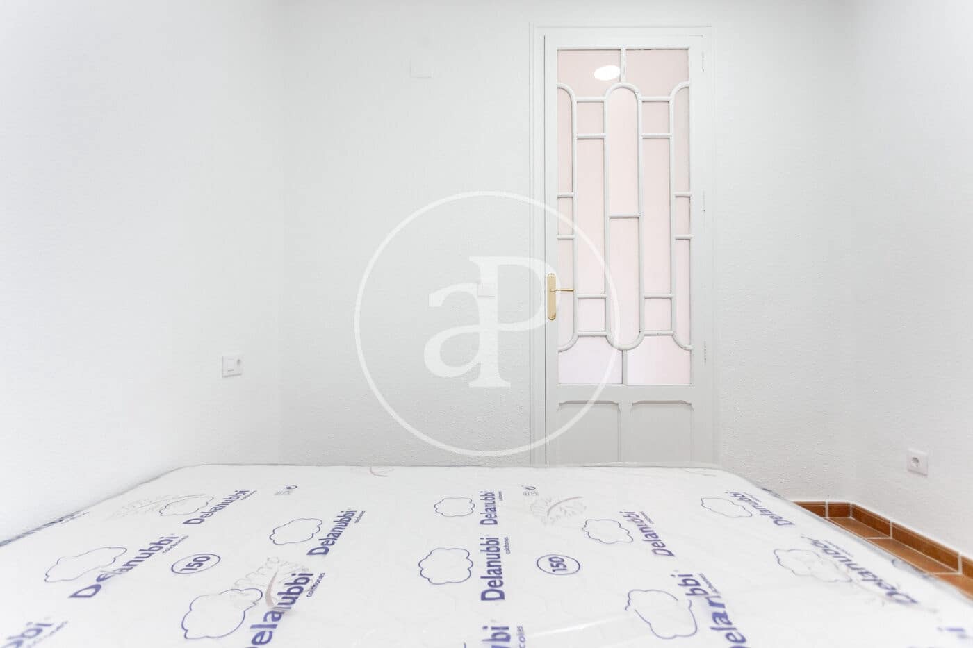 4 makuuhuone Huoneisto vuokrattavana paikassa Valencia kaupunki - 2 000 € (Ref: 9291679)