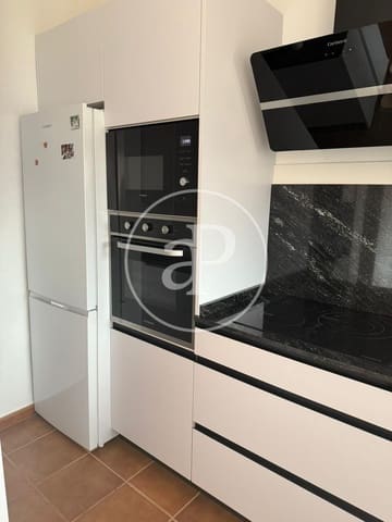 4 makuuhuone Huoneisto vuokrattavana paikassa Arrancapins, Valencia kaupunki - 2 000 € (Ref: 9291679)