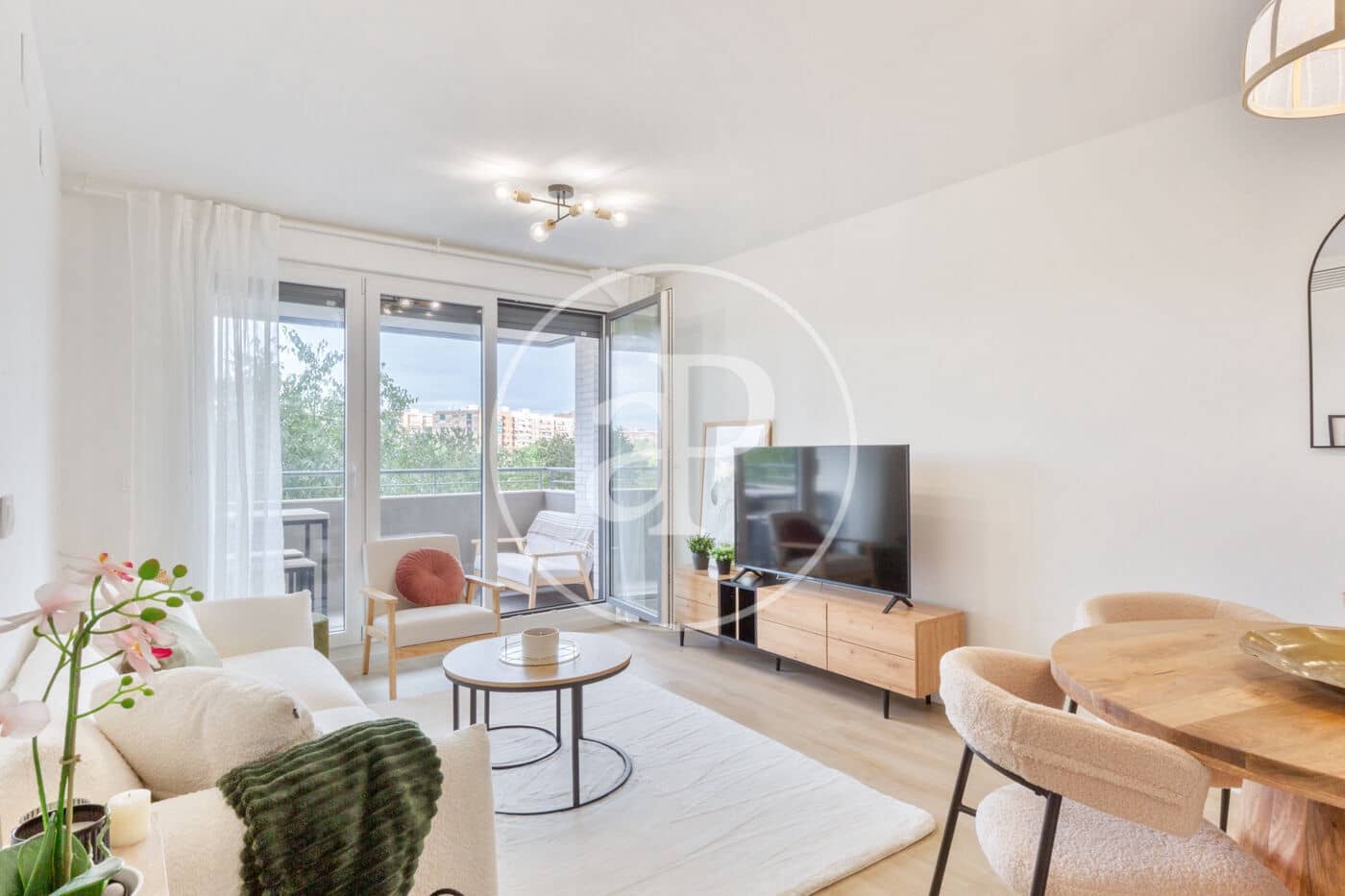 2 sypialnia Apartament do wynajęcia w Miasto Walencja z basenem - 2 100 € (Ref: 9291684)