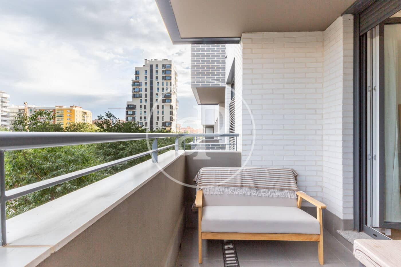 2 sypialnia Apartament do wynajęcia w Miasto Walencja z basenem - 2 100 € (Ref: 9291684)