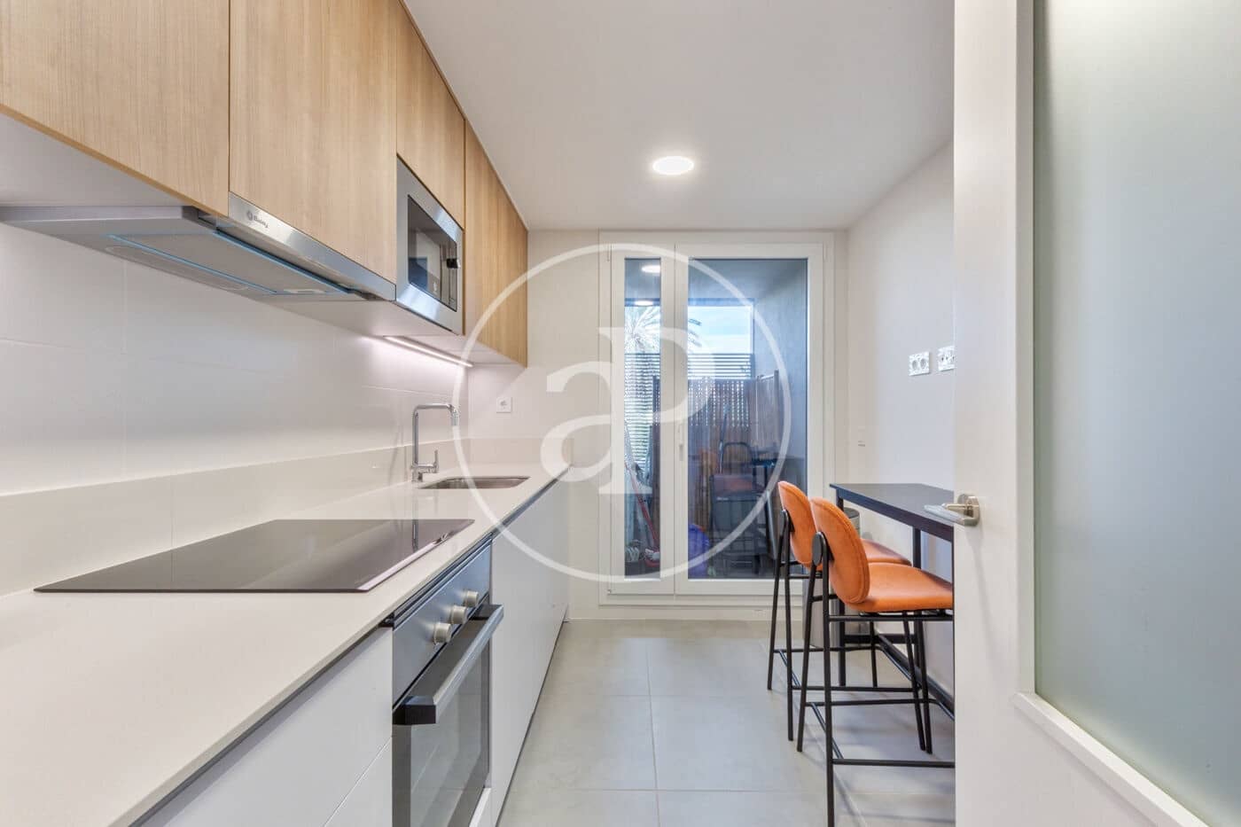 2 sypialnia Apartament do wynajęcia w Miasto Walencja z basenem - 2 100 € (Ref: 9291684)