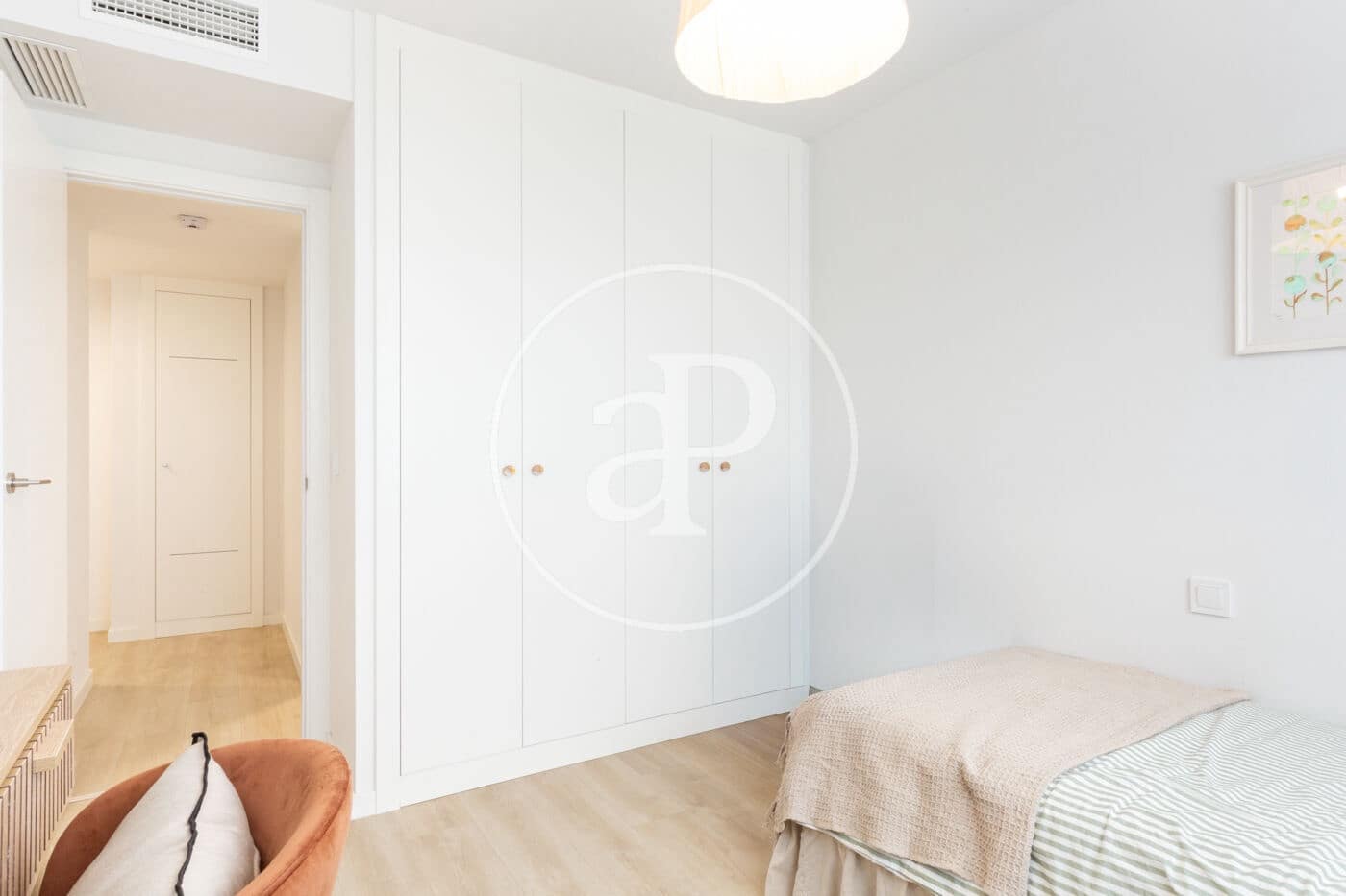 2 sypialnia Apartament do wynajęcia w Miasto Walencja z basenem - 2 100 € (Ref: 9291684)