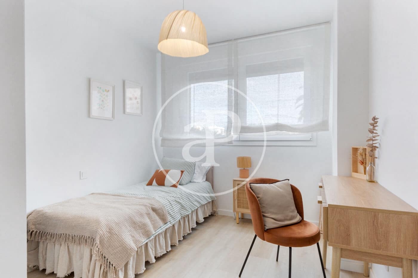 2 sypialnia Apartament do wynajęcia w Miasto Walencja z basenem - 2 100 € (Ref: 9291684)