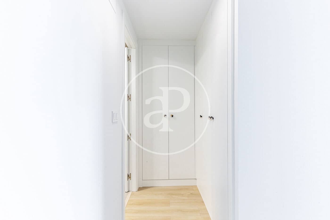 2 sypialnia Apartament do wynajęcia w Miasto Walencja z basenem - 2 100 € (Ref: 9291684)