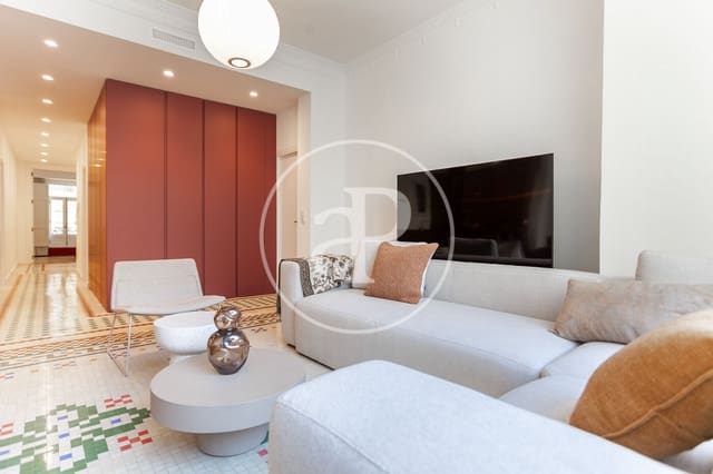 4 sypialnia Apartament do wynajęcia w La Gran Via, Miasto Walencja - 5 500 € (Ref: 9294805)