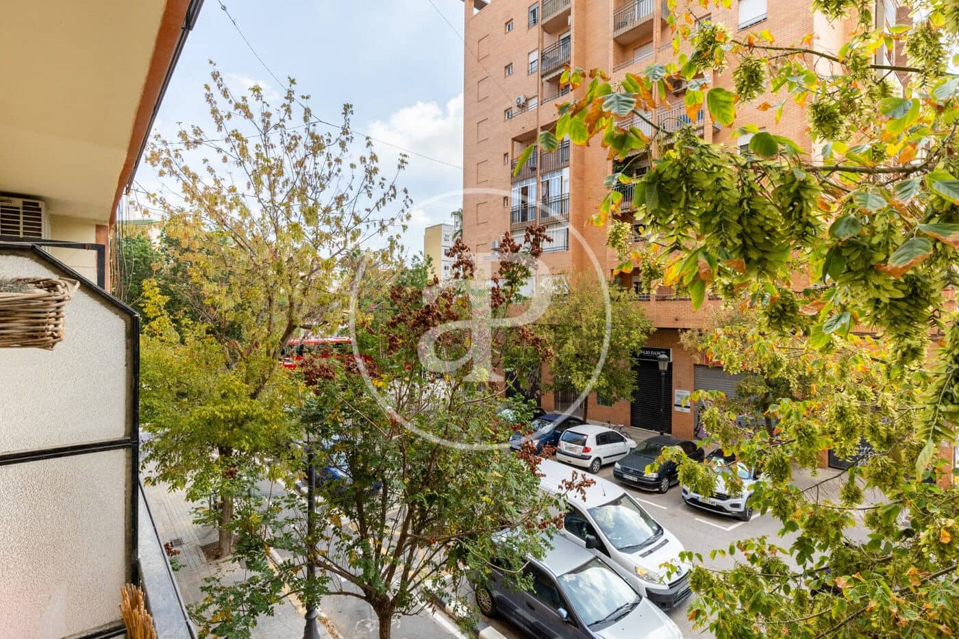 3 bedroom Apartment for rent in Valencia city - € 1,490 (Ref: 9294808)