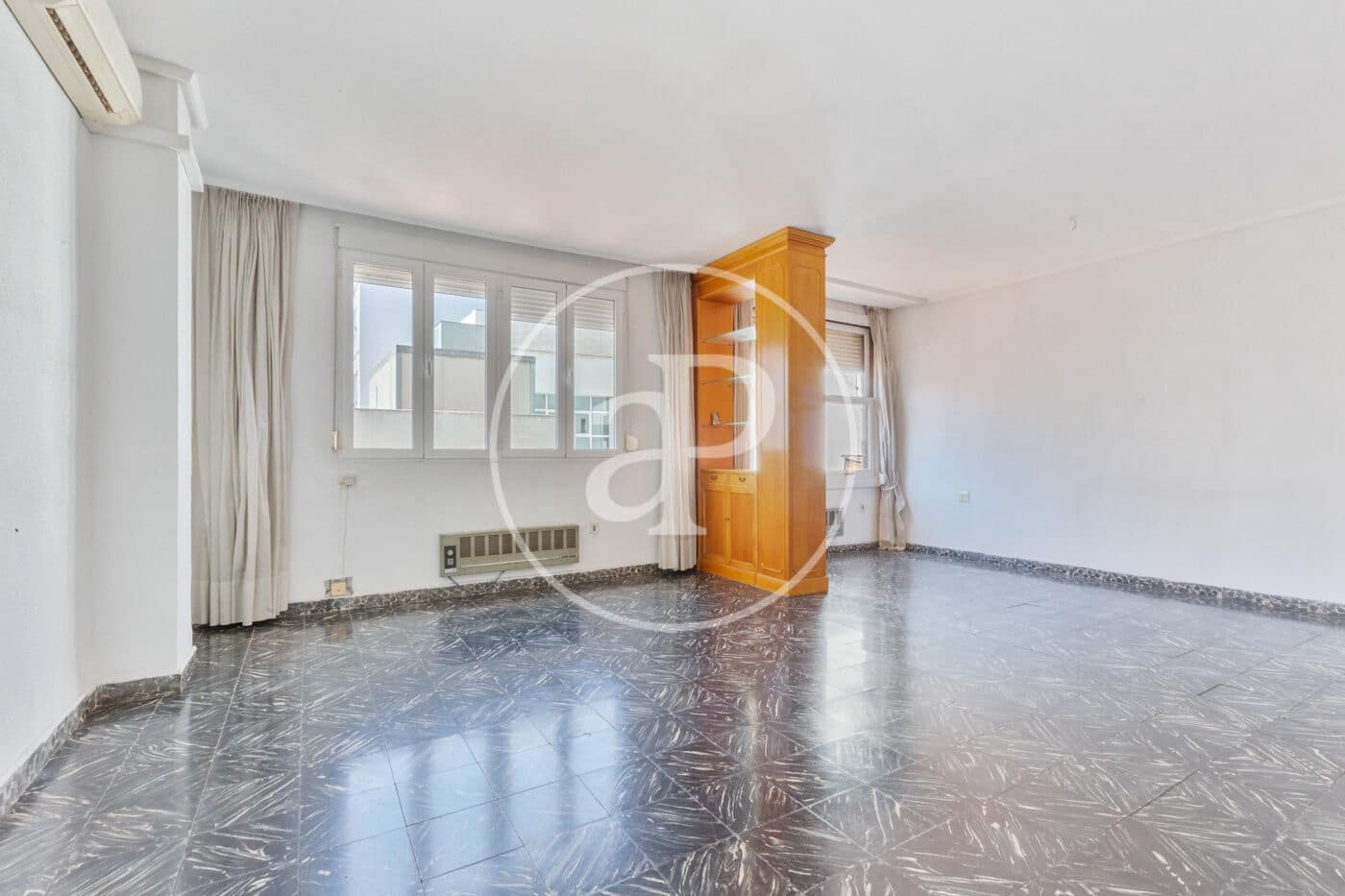 4 Zimmer Apartment zu verkaufen in Valencia Stadt - 498.000 € (Ref: 9296964)