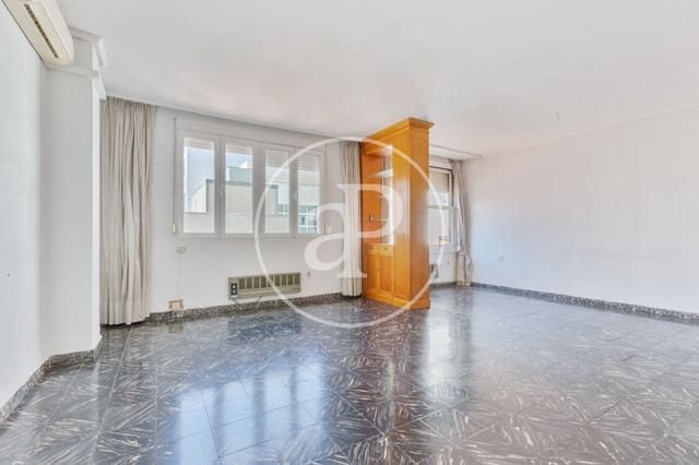 4 sypialnia Apartament na sprzedaż w El Botanic, Miasto Walencja - 498 000 € (Ref: 9296964)