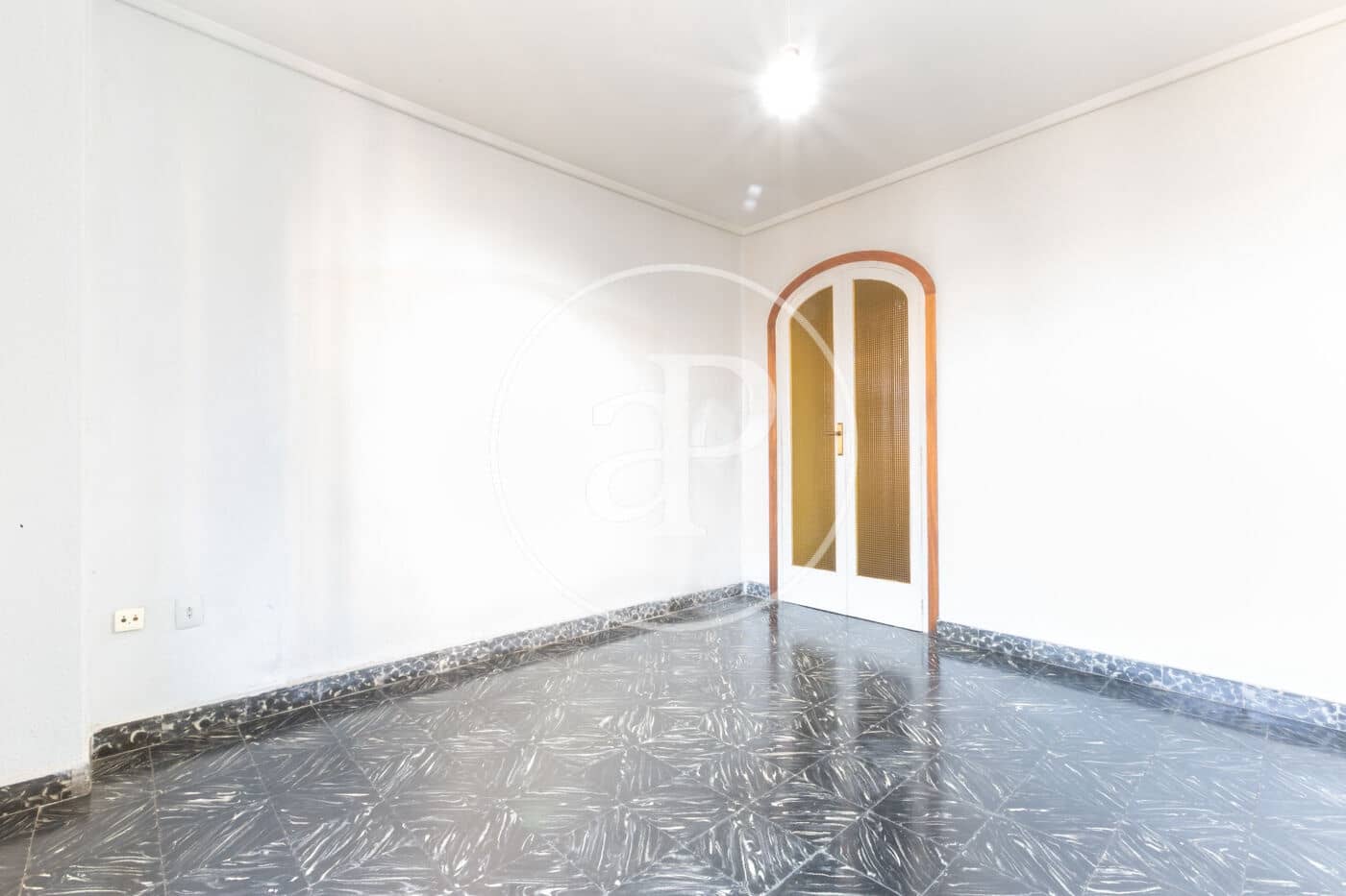 4 Zimmer Apartment zu verkaufen in Valencia Stadt - 498.000 € (Ref: 9296964)