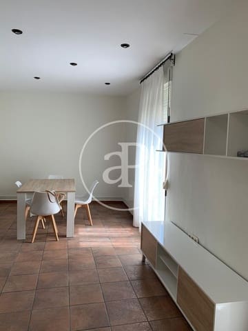 3 slaapkamer Appartement te huur in La Roqueta, Valencia stad - € 1.600 (Ref: 9296966)