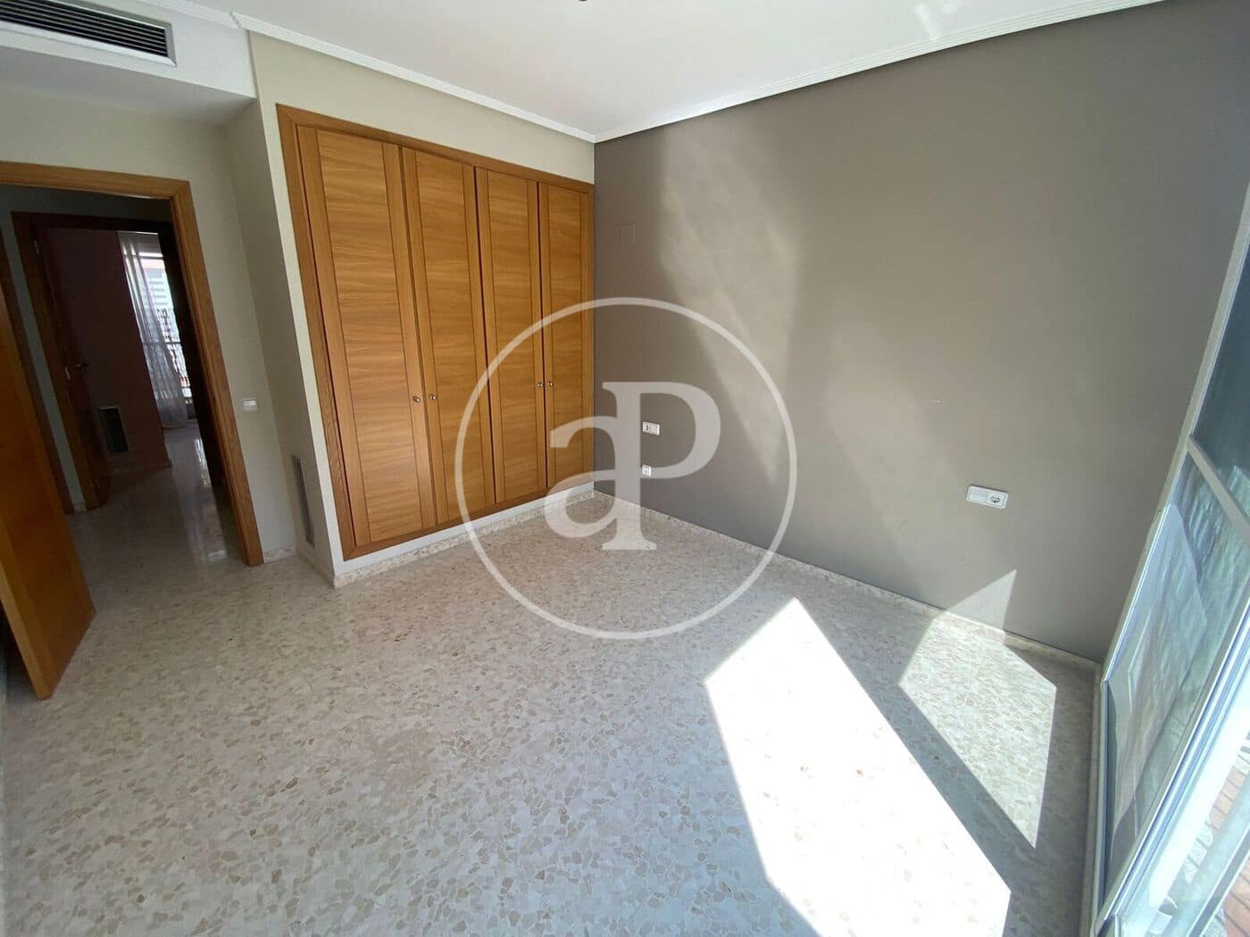 4 soveværelse Villa til salg i Moncada - € 550.000 (Ref: 9296968)