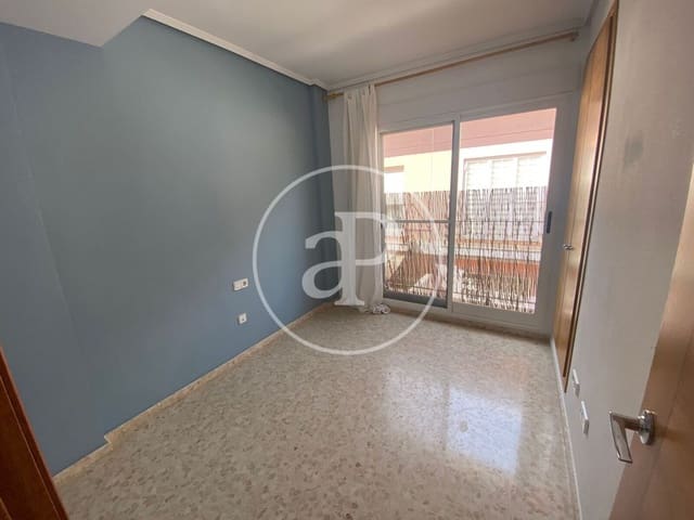 4 slaapkamer Villa te koop in Moncada - € 550.000 (Ref: 9296968)