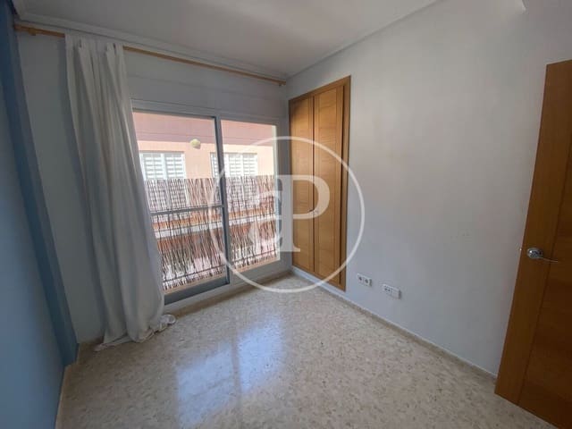 4 slaapkamer Villa te koop in Moncada - € 550.000 (Ref: 9296968)