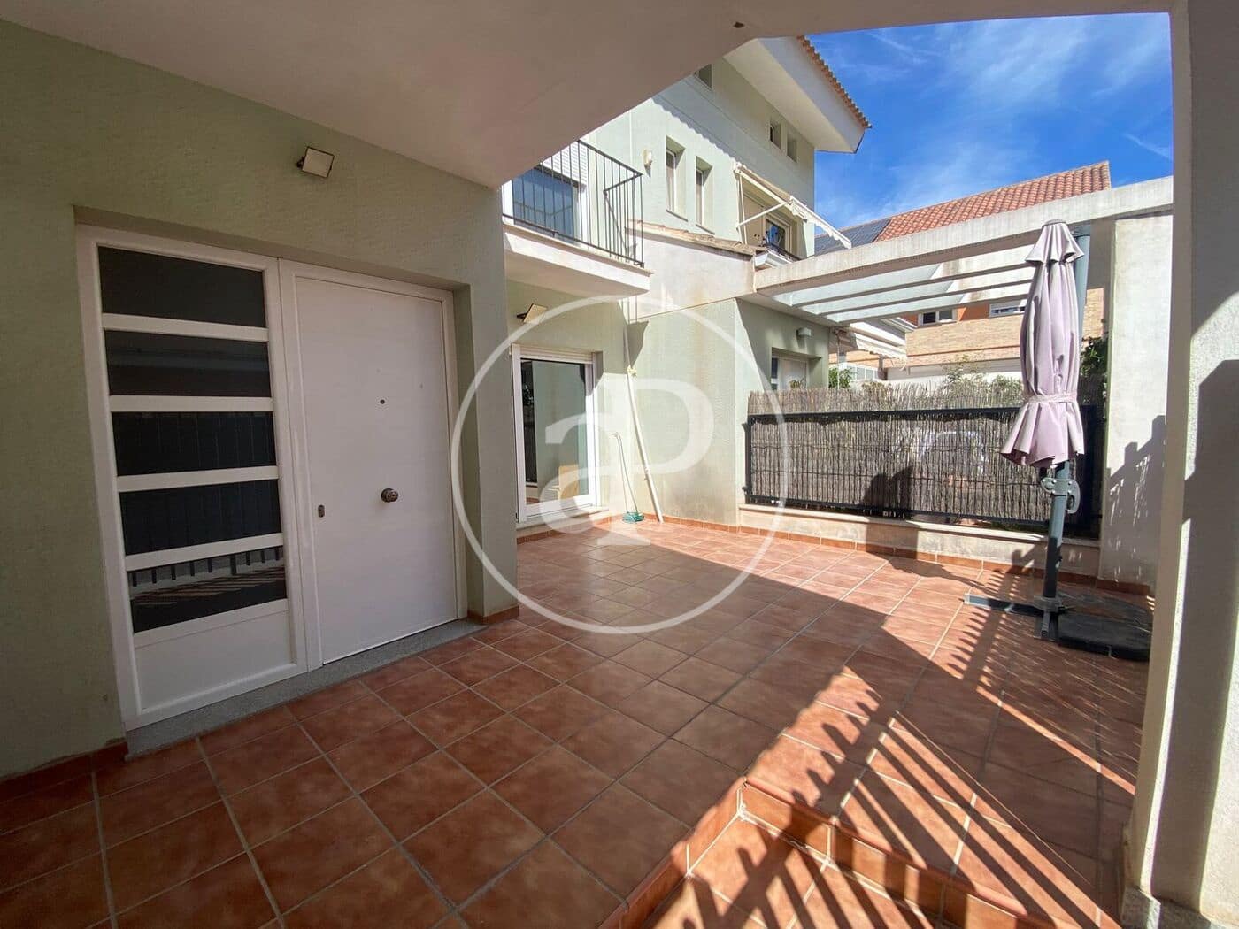 4 soveværelse Villa til salg i Moncada - € 550.000 (Ref: 9296968)