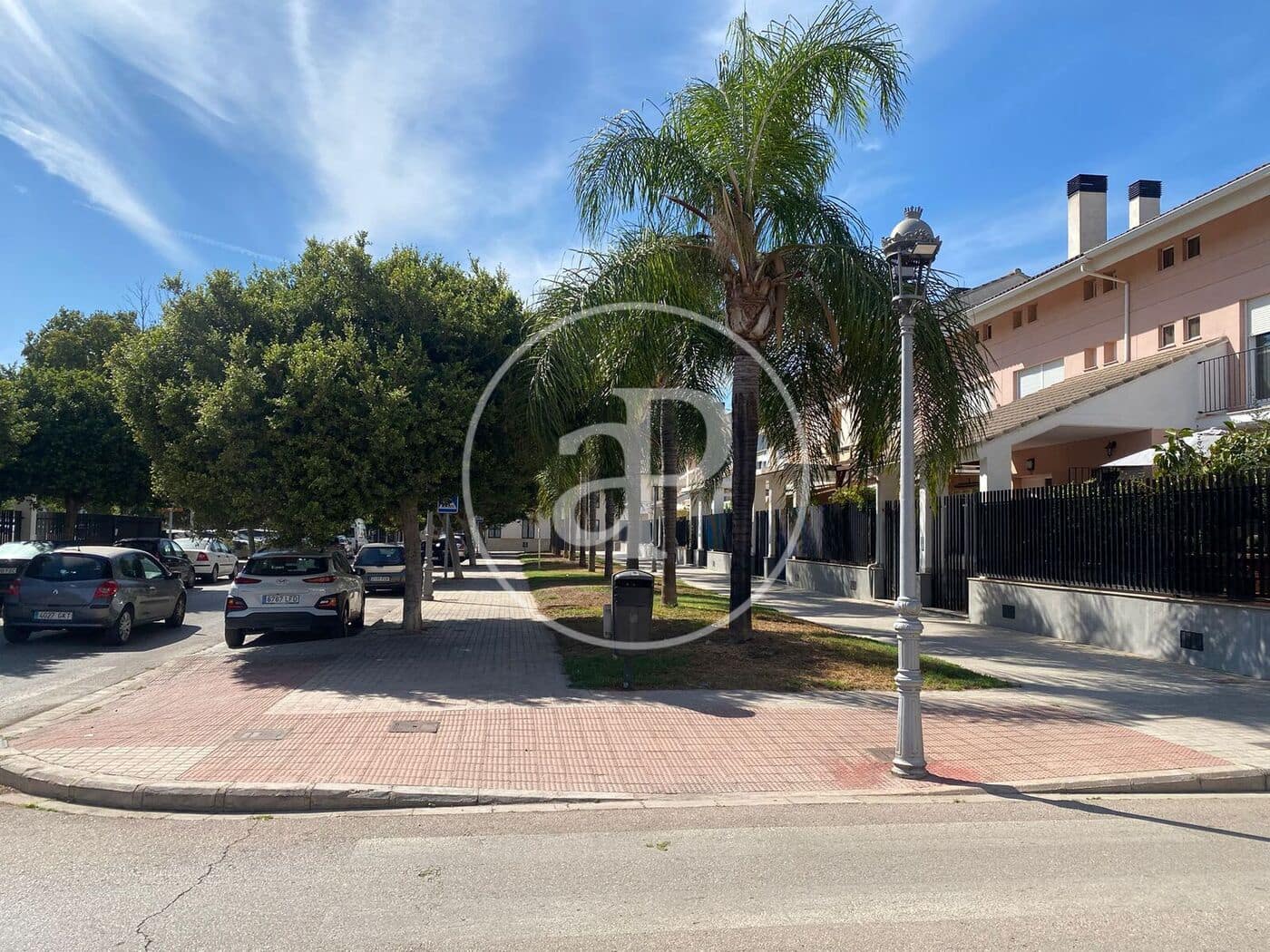 4 soveværelse Villa til salg i Moncada - € 550.000 (Ref: 9296968)