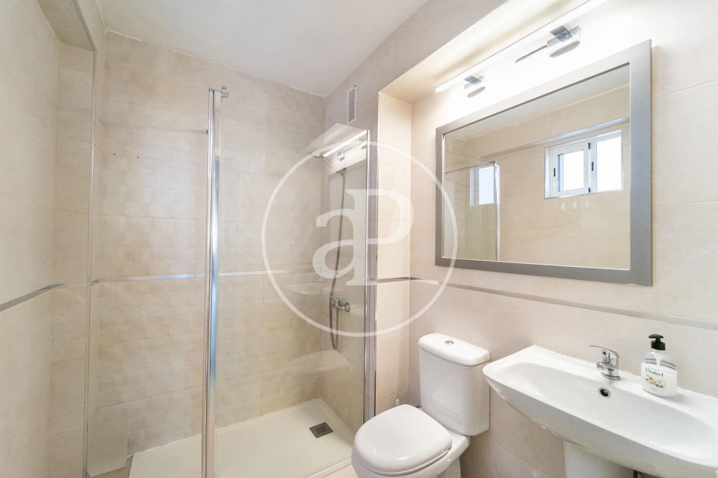 2 soveværelse Lejlighed til salg i Alicante by - € 280.000 (Ref: 9303613)