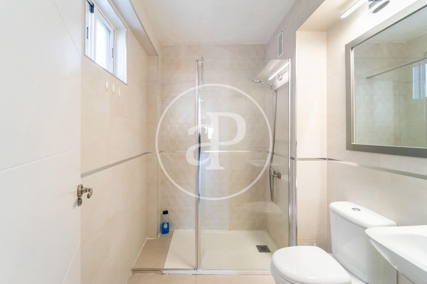 2 soveværelse Lejlighed til salg i Alicante by - € 280.000 (Ref: 9303613)