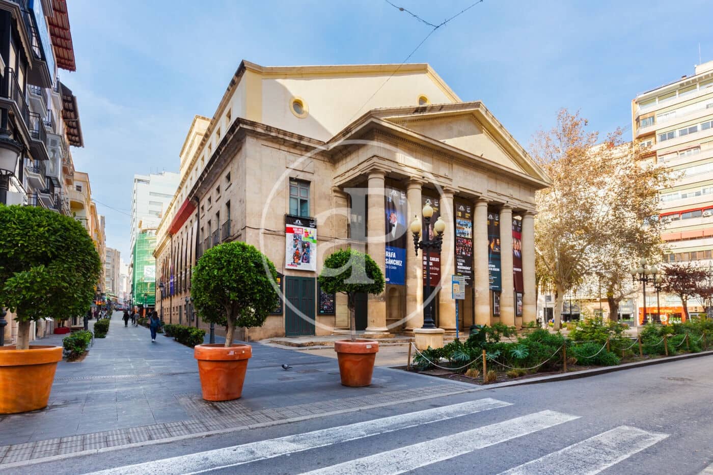 2 soveværelse Lejlighed til salg i Alicante by - € 250.000 (Ref: 9303614)