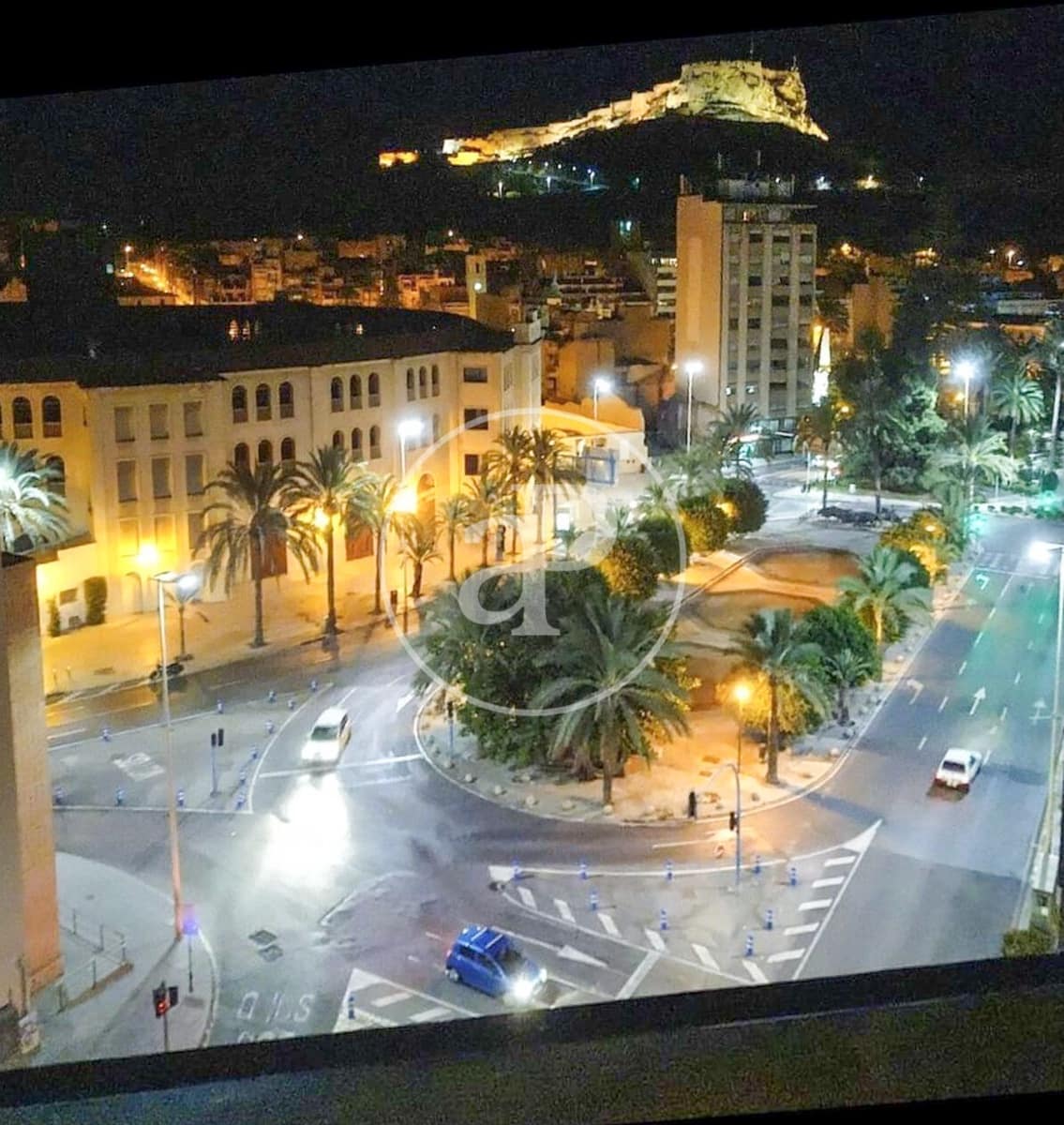 2 soveværelse Lejlighed til salg i Alicante by - € 250.000 (Ref: 9303614)