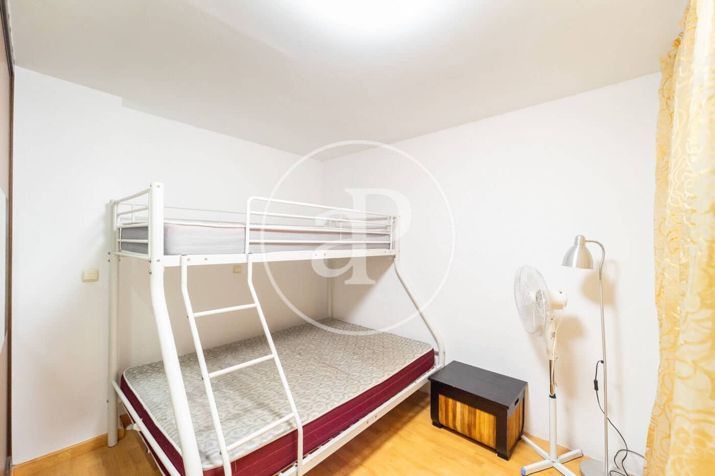 2 soveværelse Lejlighed til salg i Alicante by - € 250.000 (Ref: 9303614)