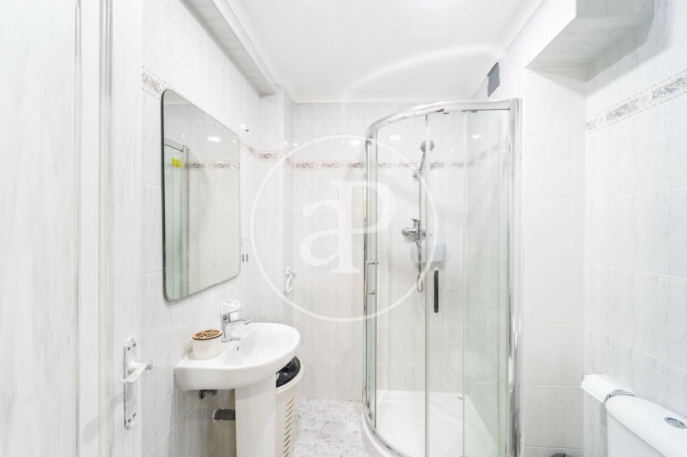 2 soveværelse Lejlighed til salg i Alicante by - € 250.000 (Ref: 9303614)