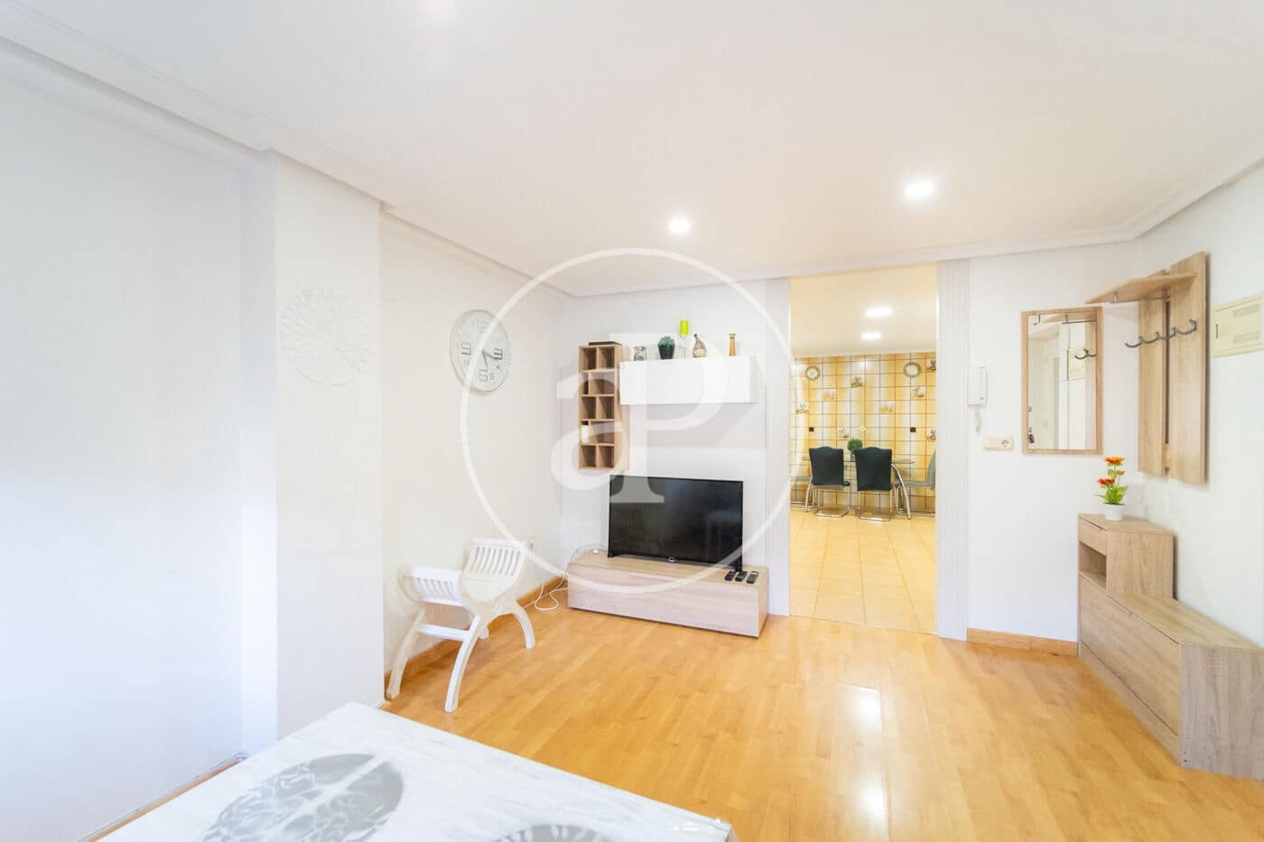 2 soveværelse Lejlighed til salg i Alicante by - € 250.000 (Ref: 9303614)