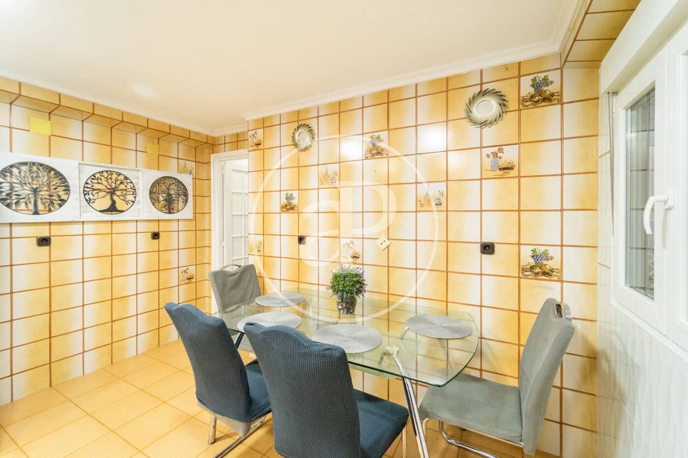 2 soveværelse Lejlighed til salg i Alicante by - € 250.000 (Ref: 9303614)