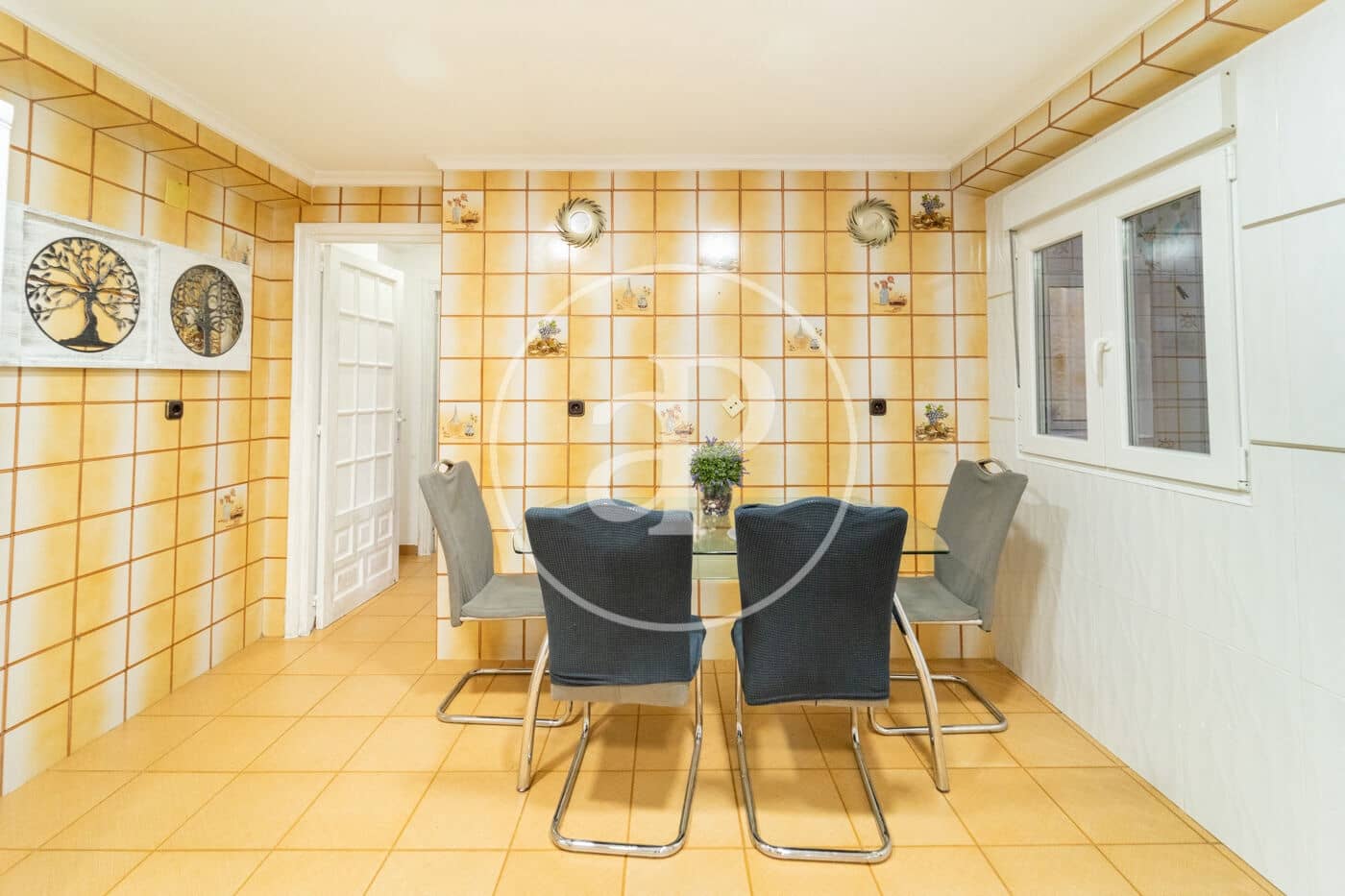 2 soveværelse Lejlighed til salg i Alicante by - € 250.000 (Ref: 9303614)