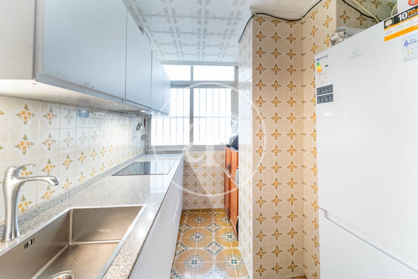 Apartamento de 4 habitaciones en Alicante / Alacant ciudad en venta - 324.500 € (Ref: 9303615)