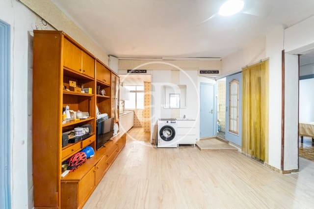 Apartamento de 4 habitaciones en Barrio del Centro, Alicante / Alacant ciudad en venta - 324.500 € (Ref: 9303615)