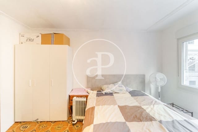 Apartamento de 4 habitaciones en Barrio del Centro, Alicante / Alacant ciudad en venta - 324.500 € (Ref: 9303615)